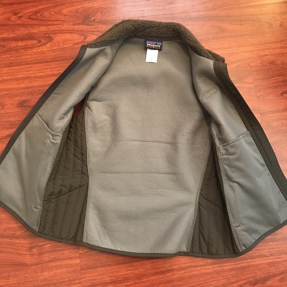 Patagonia fleece vest.